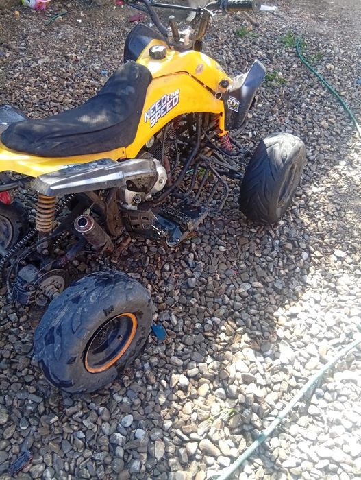 Vând ATV 125cc stare buna