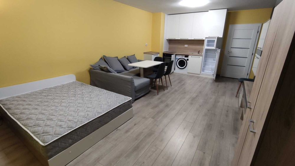 Дава се под наем Едностаен апартамент в София, Малинова долина - 50 кв.м за 357 € - Снимка #2