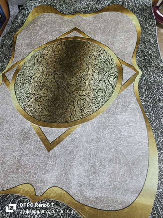 Продам коврики 4 д