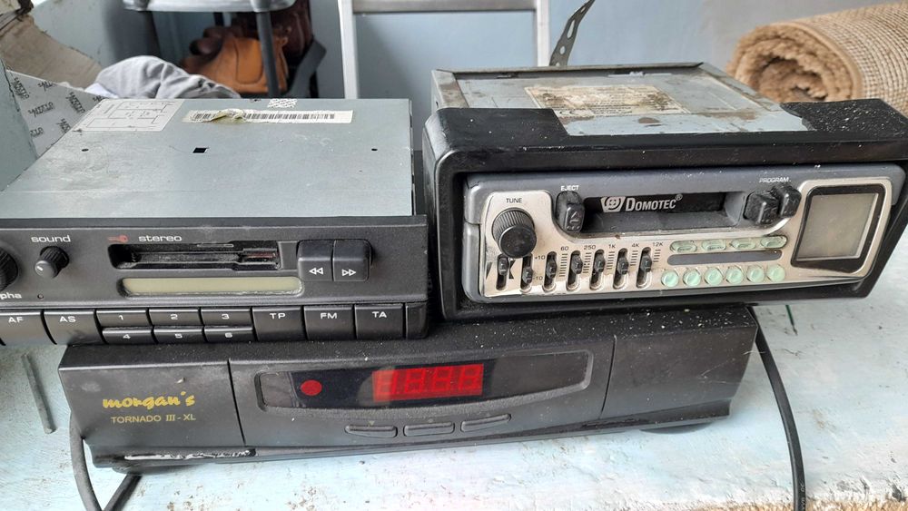 Radio casetofoane auto
