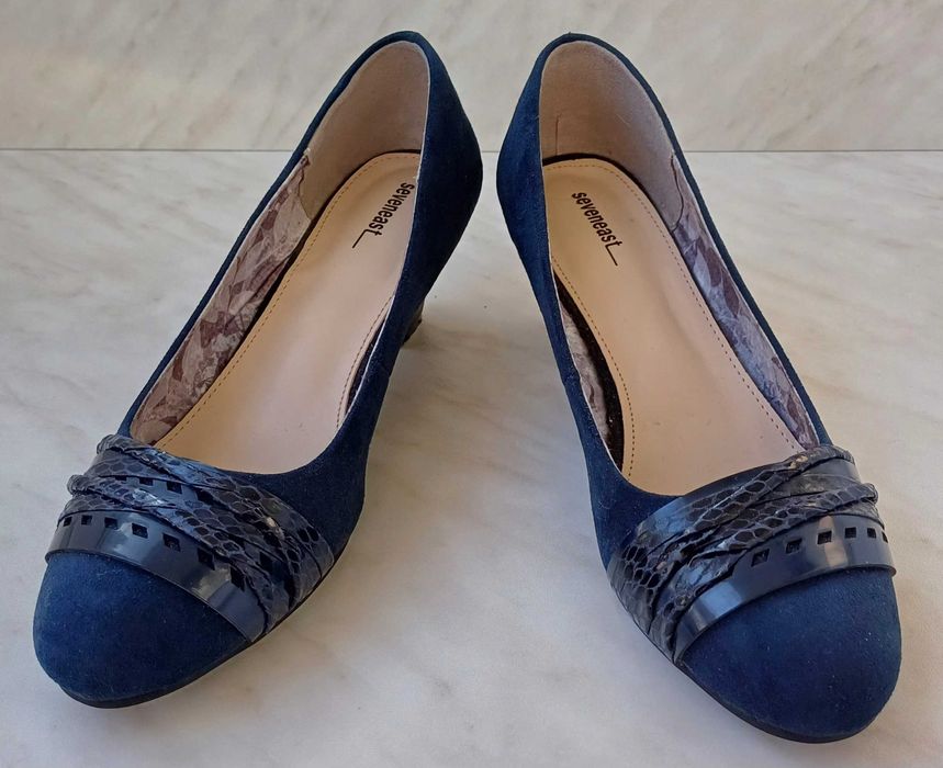 Нова цена. Дамски обувки с нисък ток № 37 - 38