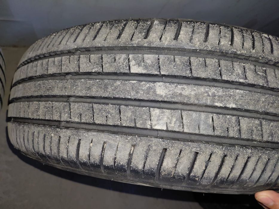 Продам шины с дисками на хюндай акцент