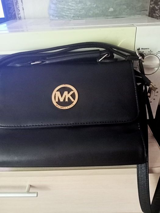 Сумка женская с ремешком