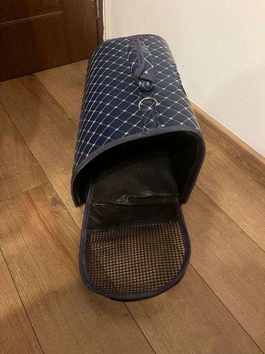 Vand geanta de transport pentru caini si pisici