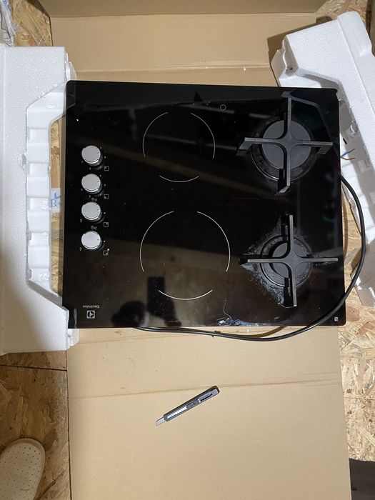 Plita gaz/electrica  Electrolux