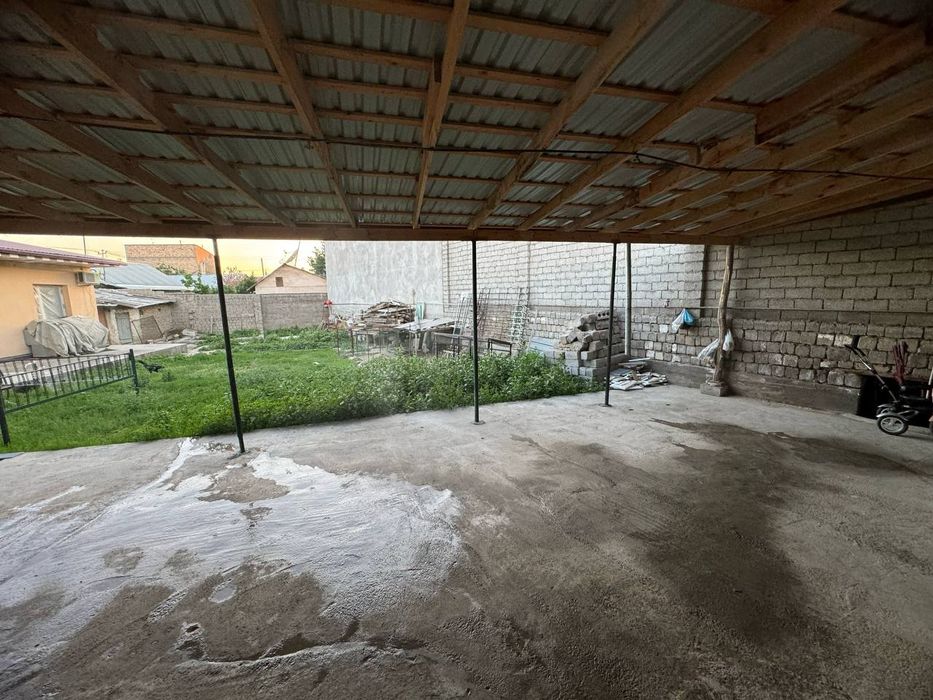 Ховли сотилади срочно!!!