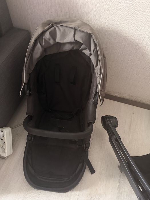 Продам коляску  grago