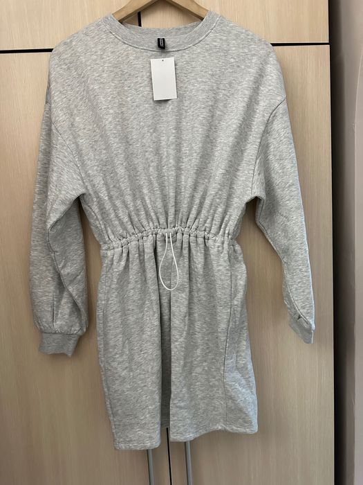 Спортна рокля H&M - чисто нова