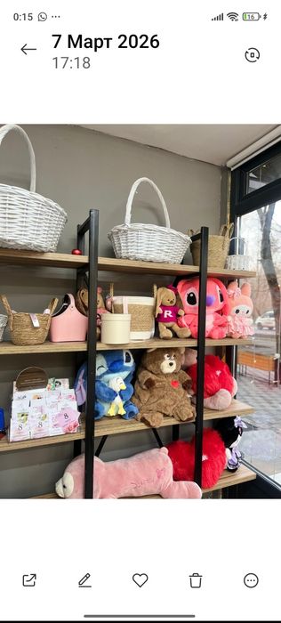 Стелажи срочно  продам