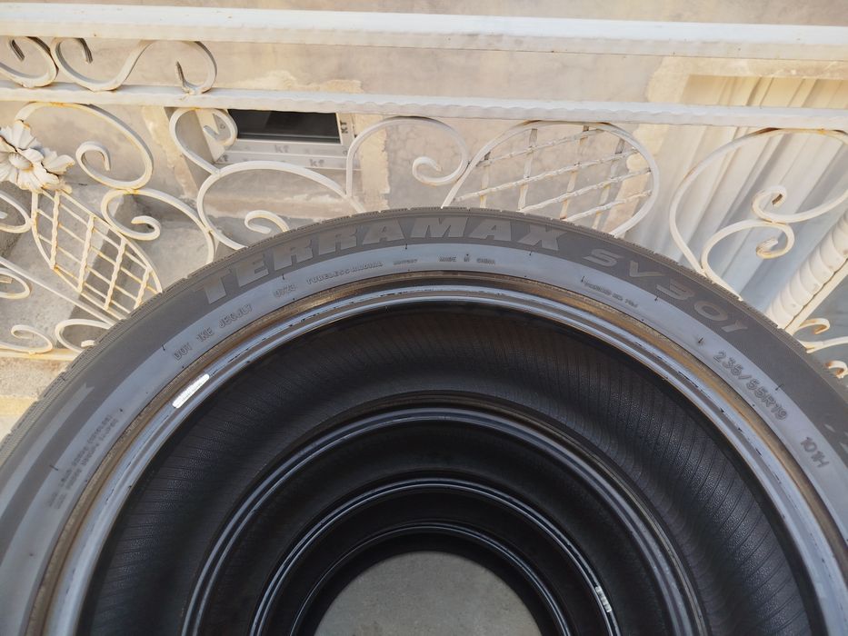 235 55 R19 Shina Sailun