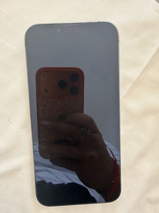 Iphone 13 pro 512 GB 100% капацитет на батерията