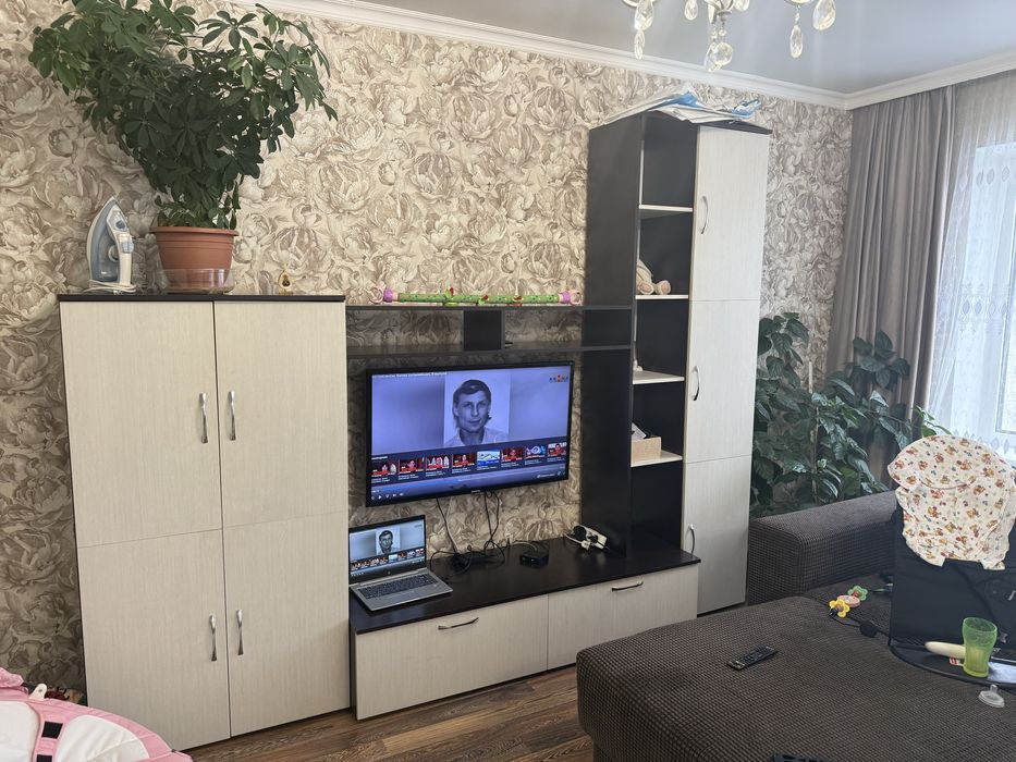 Стенка для зала под телевизор