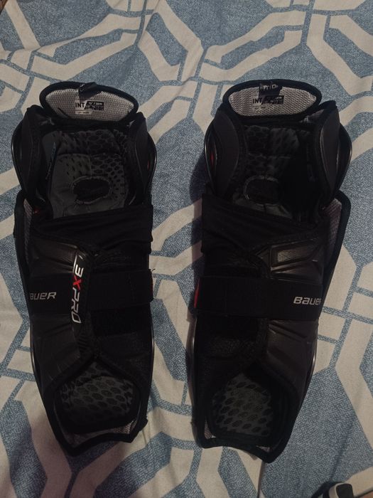 Хоккейные щитки bauer