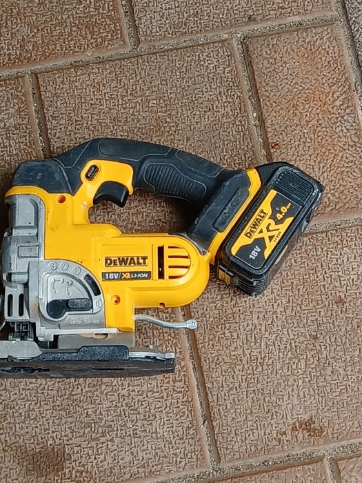 Pendular DEWALT DCS 331 original , made CEHIA