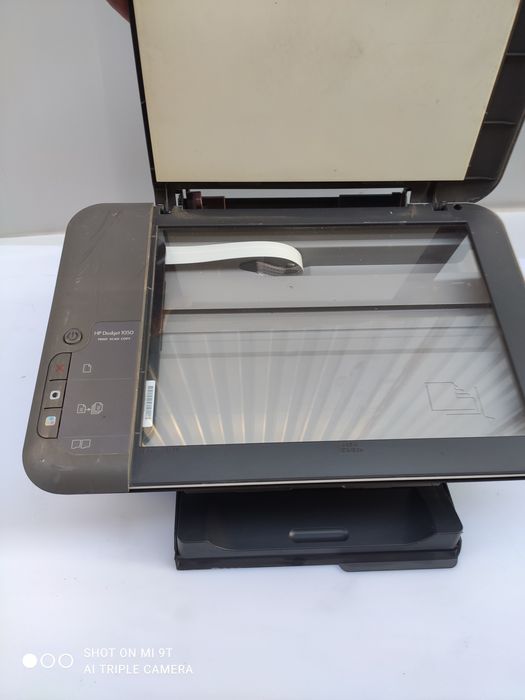 Продам принтер HP 1050