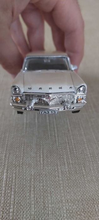 Макет на автомобил Чайка