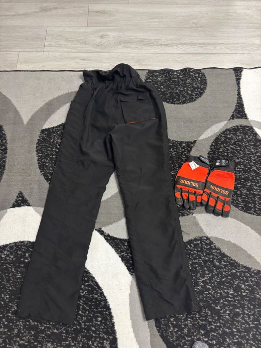 Pantaloni anti tăiere Oregon si manusi