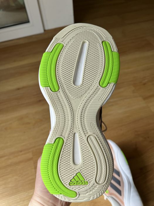Маратонки Adidas 36