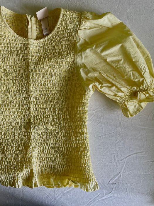 Bluza cu mâneci bufante