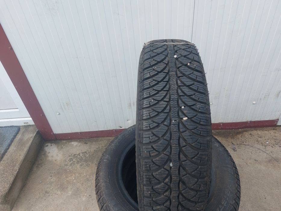 100 lei bucata! Set anvelope M+S/IARNA 165 65 r14 Fulda! 7 mm