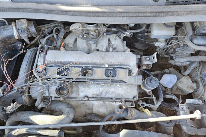 Far stanga Opel Zafira 1999 1.8 MT (115 hp)