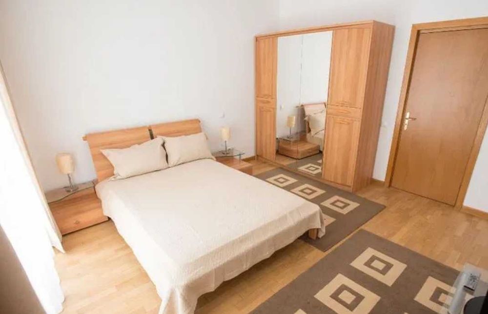 Дава се под наем Тристаен апартамент в Пловдив, Кършияка - 78 кв.м за 193.8 € - Снимка #2