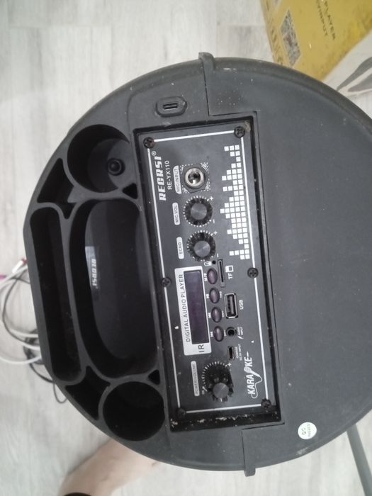 Продам музыкальные колонки