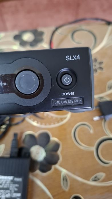 Vand microfon Shure SLX cu beta 58
