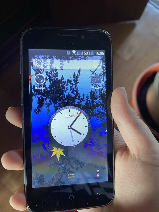 Телефон texet почти новый