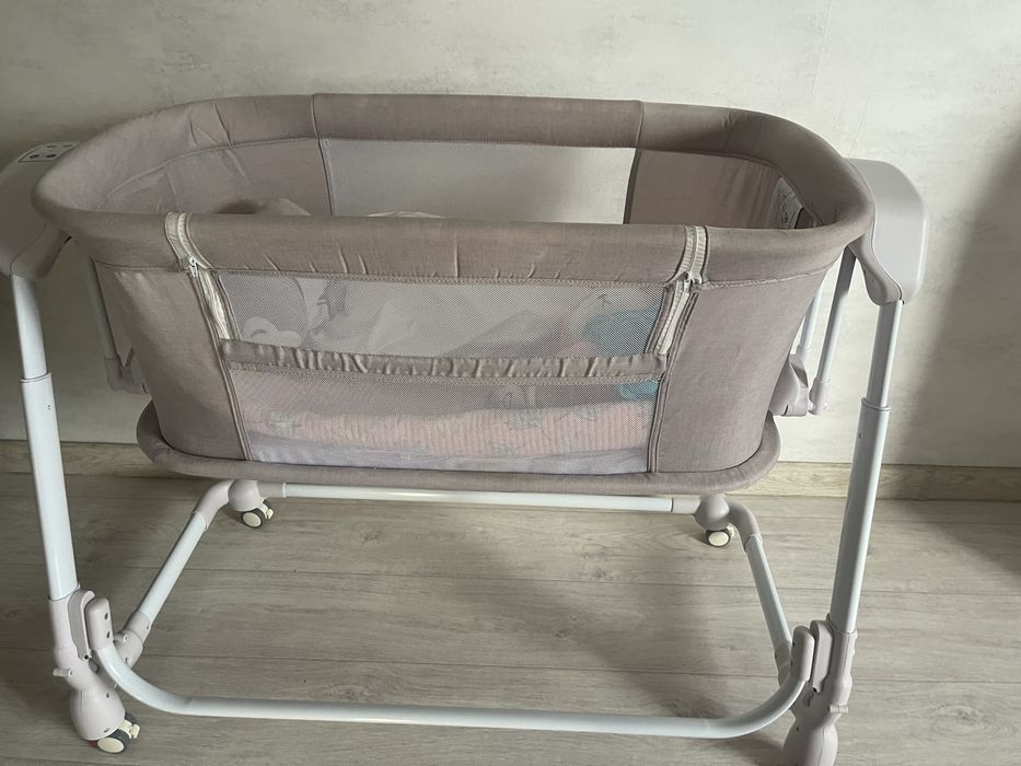 Продам детский манеж