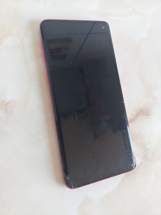 [S10] Vând două Samsung Galaxy S10 sparte, pentru piese //poze reale