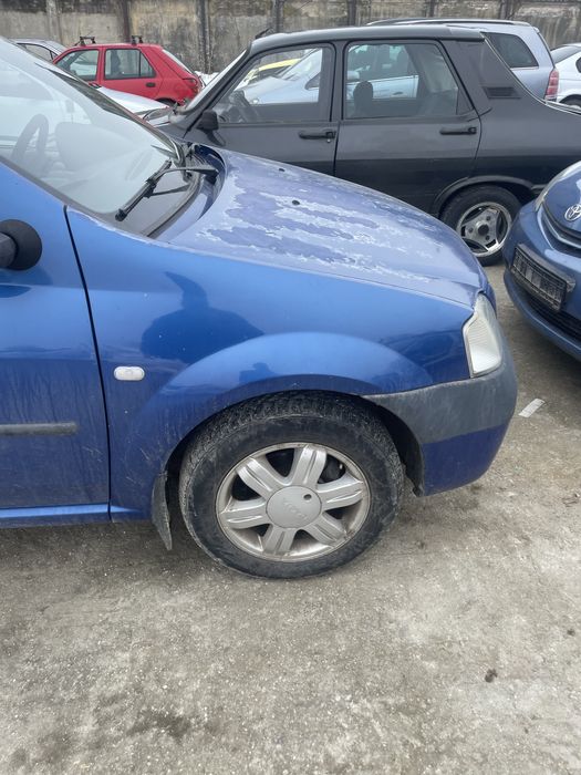 Aripa dreapta fata Dacia Logan