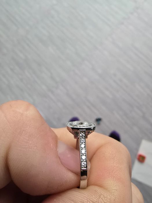 Inel Platina cu Diamant natural 1.01 Ct