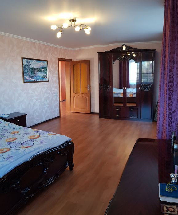 Продаётся коттедж .Центр города.