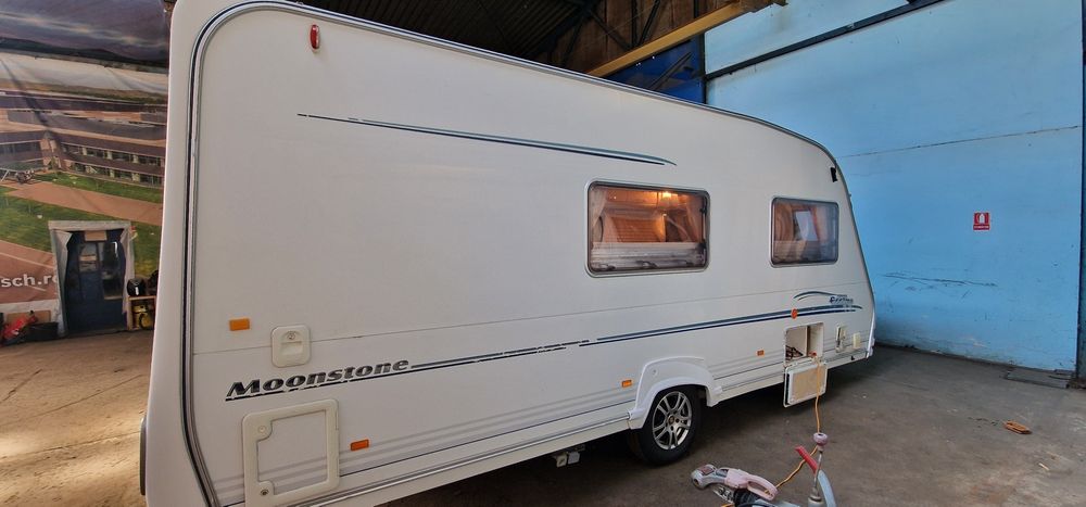 Rulota SWIFT Sterling Ecless 2006