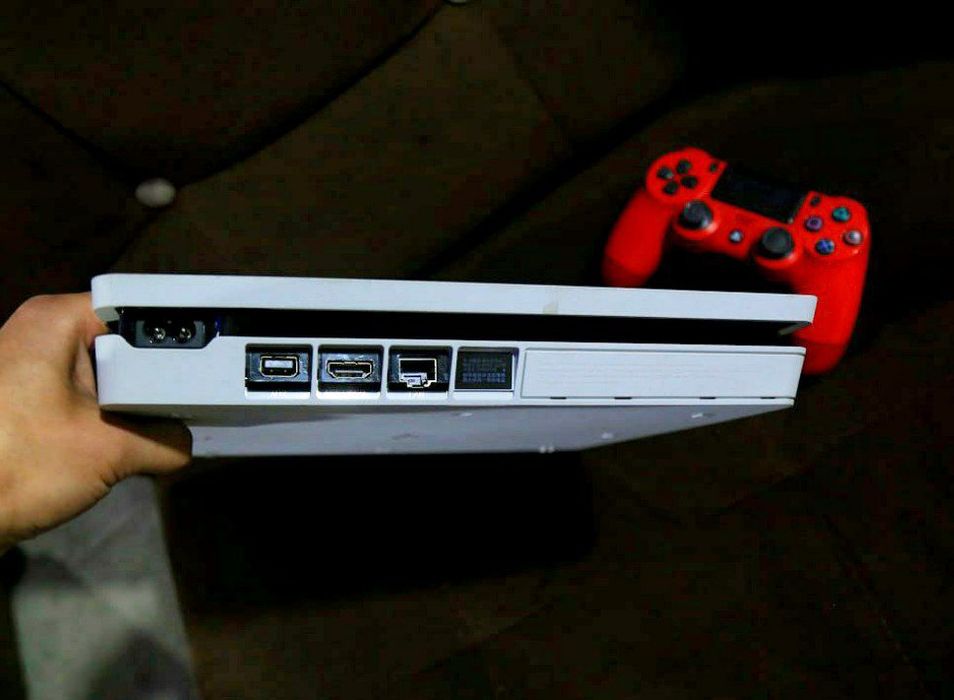 Playstation 4 sotilad