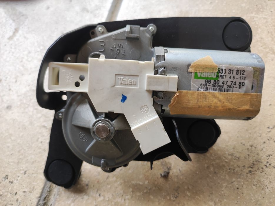 Моторче задна чистачка за Пежо-308 комби