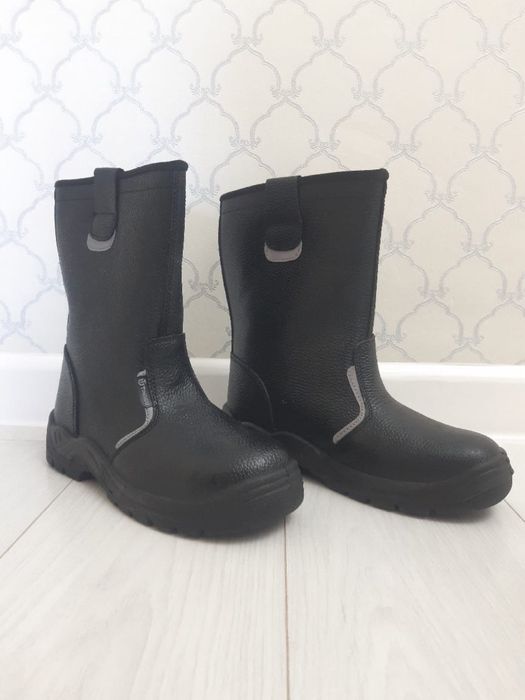 Кирзовые сапоги(из спец одежды)