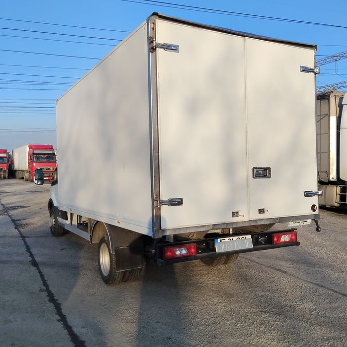 Ford transit 2018 diesel 8 epal rate