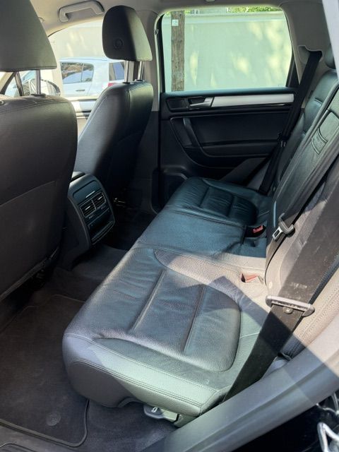 Volkswagen Touareg Primul proprietar, stare foarte buna, un singur sofer, revizii anuale