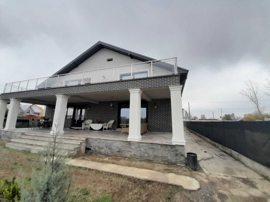 Balustrada de sticla cu inox