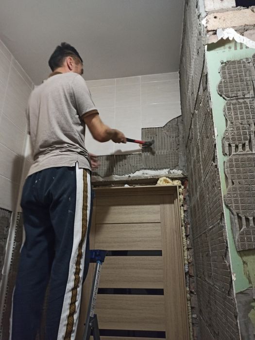 Демонтаж кафеля стяжки подготовка квартир домов к ремонту полный демон