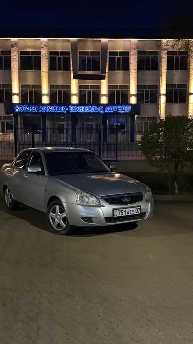 Приора 2013 в хорошем состоянии