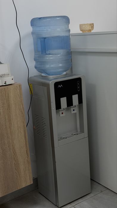 Куллер для воды