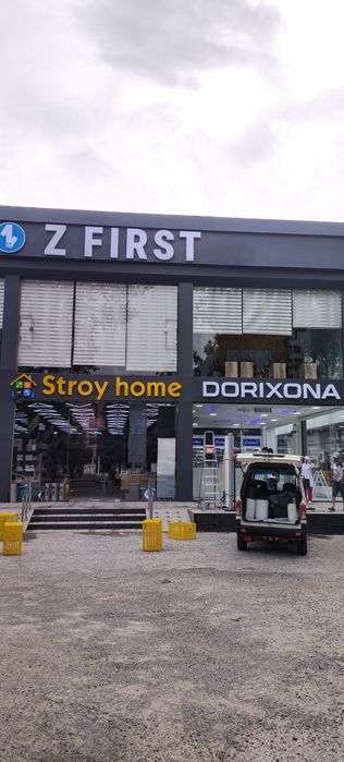 Sifatli oyna yuvish xizmati tozalik sari olgʻa boramiz
