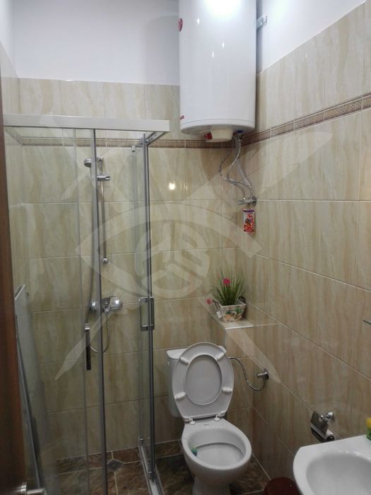 Дава се под наем Едностаен апартамент в Варна, Гръцка махала - 40 кв.м за 40 € - Снимка #2