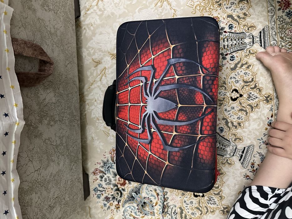 PS 5 Lite uchun chemodan safarga olib yurishga