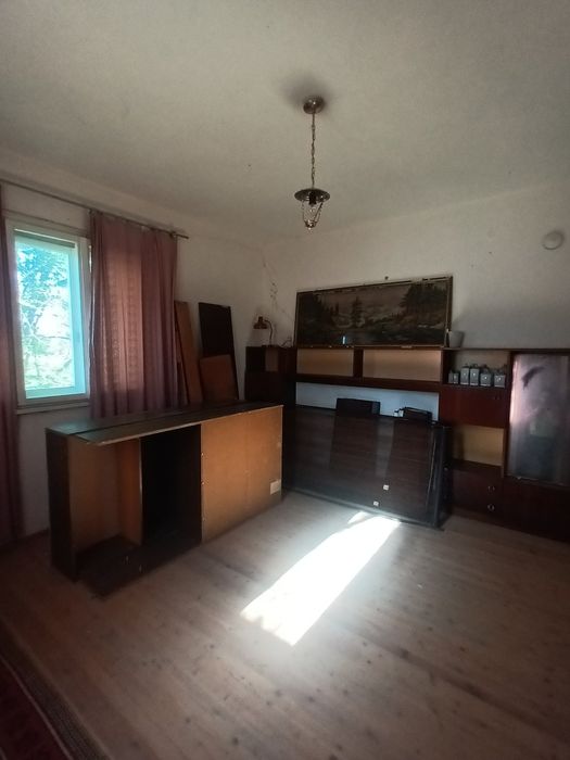 Продава се Къща в с. Девенци, Област Плевен - 140 кв.м за 110 €/кв.м - Снимка #4