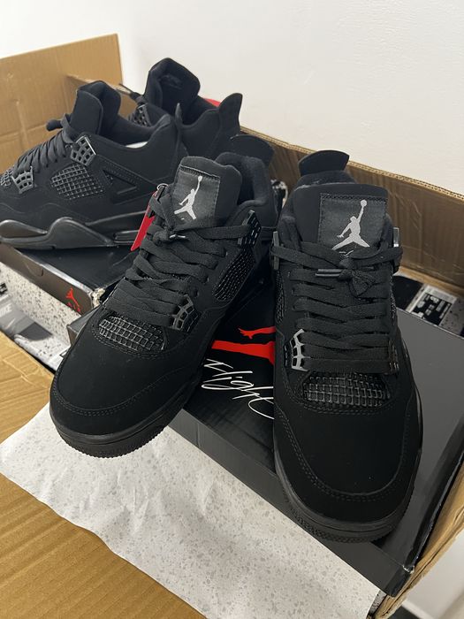 Jordan 4 Black Cat