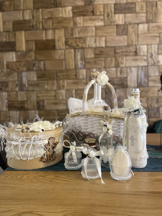 Комплекти за кръщене и сватба по поръчка